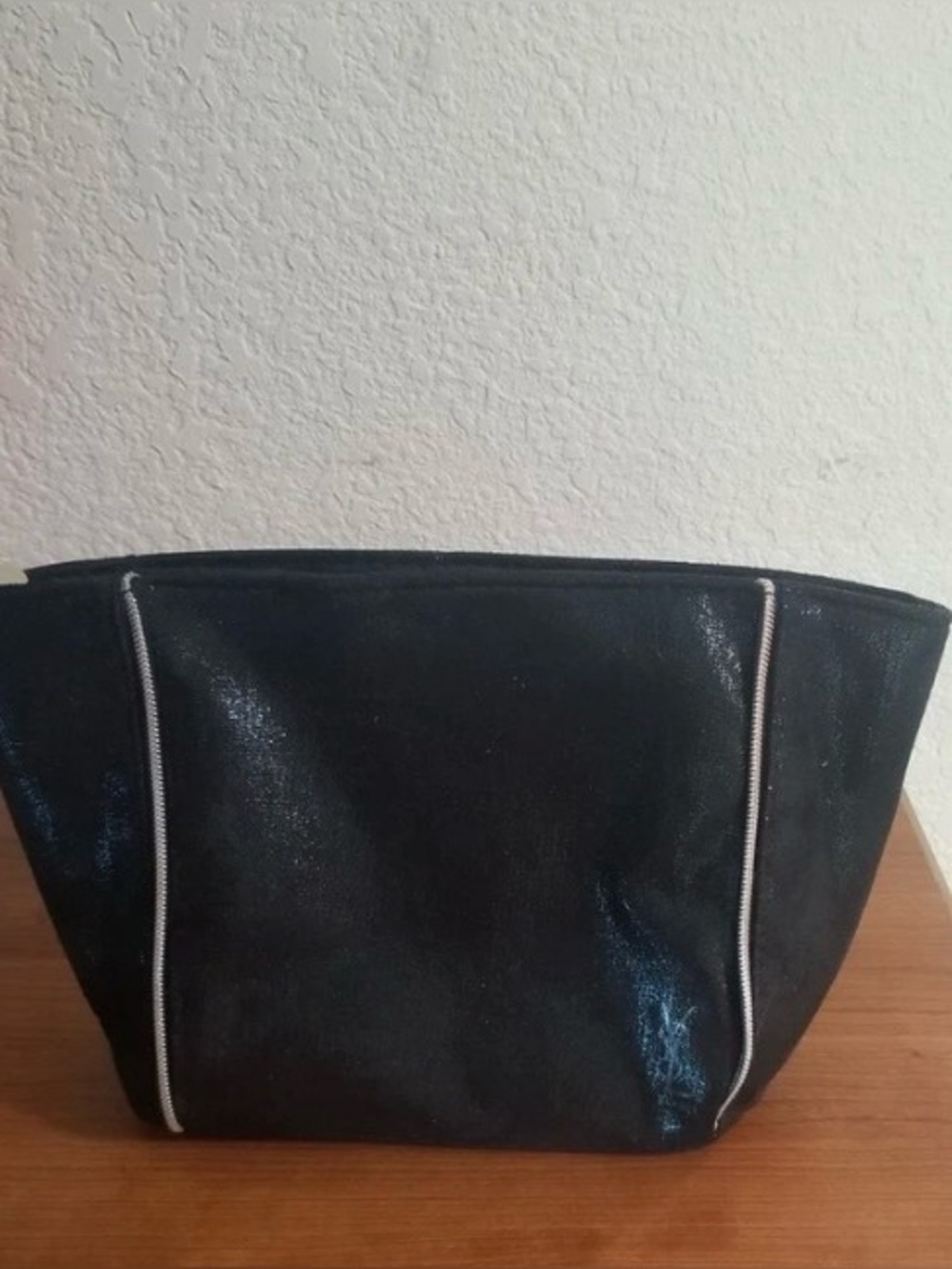 YVES SAINT LAURENT ⭐️BEAUTE BLACK OPIUM MAKEUP FLAT BAG CLUTCH-NWOT-